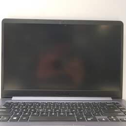 ASUS VivoBook S15 F510 15-in AMD A12 (Untested) alternative image