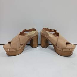 Women's Vince Camuto VC-JENEVYA Nude Suede Jenevya Platform Sandals Size 9.5B alternative image