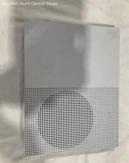 Microsoft Xbox One S FOR PARTS OR REPAIR alternative image