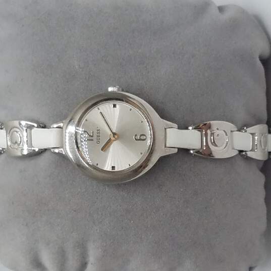 NWT Guess G55750L Silver & White Unique Band Watch image number 2