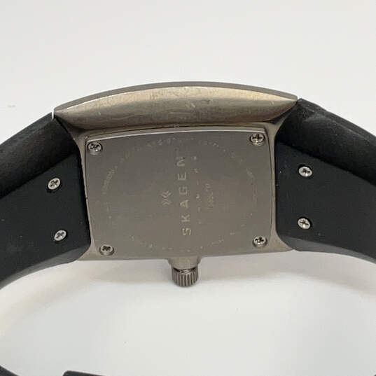 Designer Skagen Silver-Tone Leather Strap Stainless Steel Analog Wristwatch image number 5