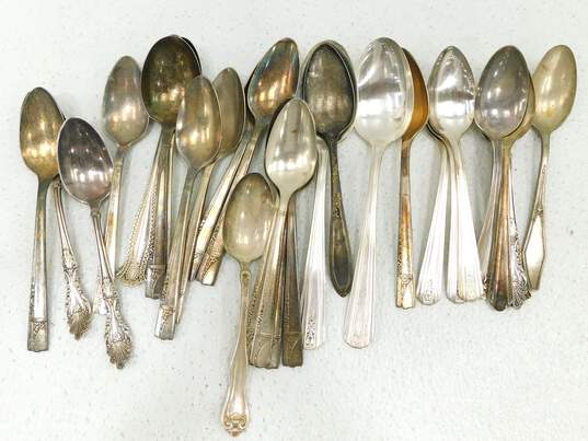 8+ Pounds Of Assorted Bulk Silver Plate Flatware image number 4