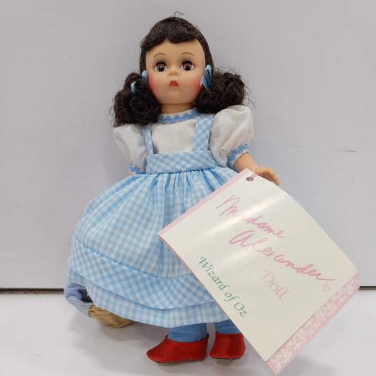 4 Madame Alexandra Collectible Dolls image number 8