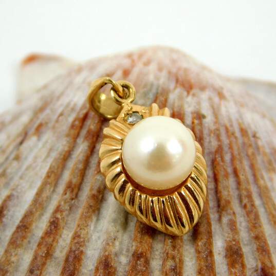 14K Yellow Gold Pearl & Diamond Accent Pendant 1.7g image number 1