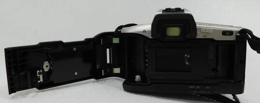 Minolta Maxxum 3 SLR 35mm Film Camera With 28-90mm Lens image number 3