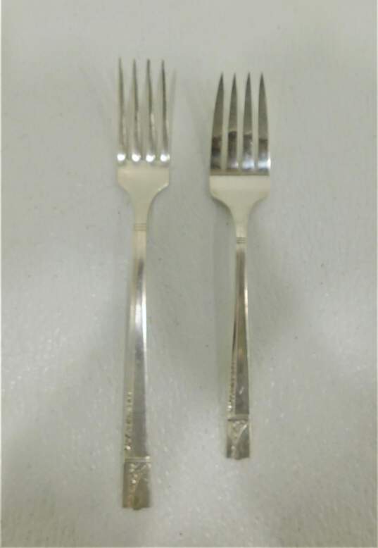 Oneida Nobility Plate Caprice Silver-Plate Forks Mixed Lot image number 2