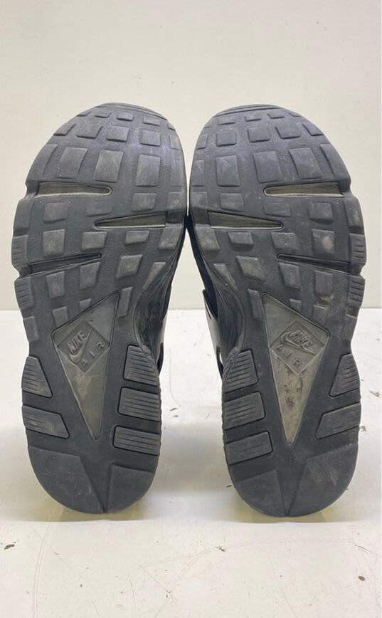 Nike Air Huarache Triple Black Athletic Shoes Men's Size 9 image number 5