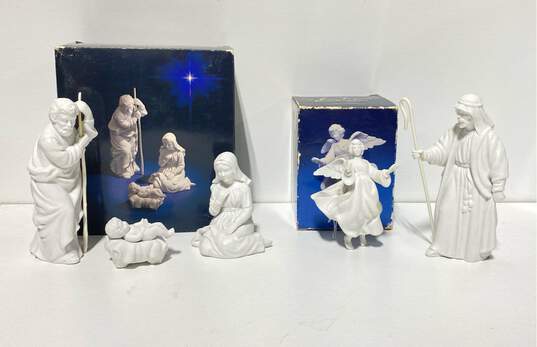 Avon Nativity Collectables Holiday Figurines Set of 3 Porcelain Christmas Décor image number 3