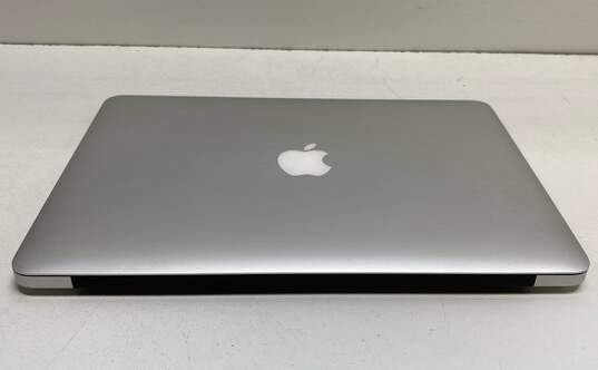 Apple MacBook Air (13", A1466) Wiped image number 1