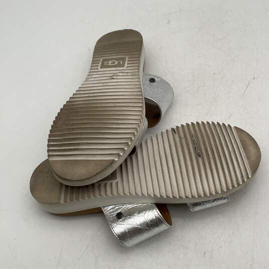 Ugg Womens ZYLE Metallic Silver Open Toe Slip-On Slide Sandals Size 7 image number 6