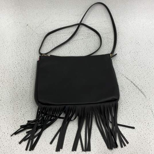 NWT Vince Camuto Womens Crossbody Bag Purse Fringe Zipper Black Gold Leather image number 2