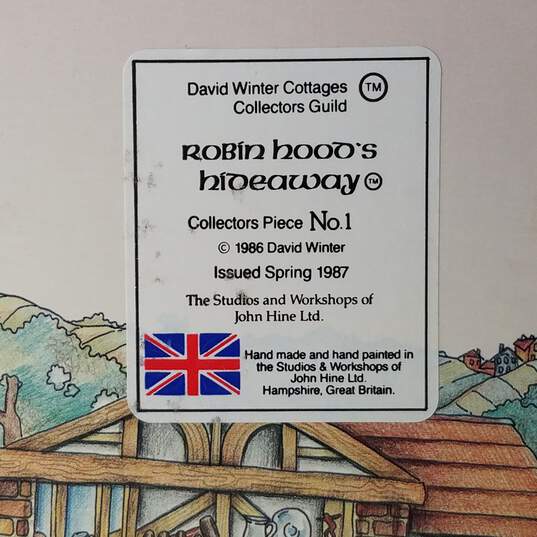 David Winter Cottages Robin Hood's Hideaway 1986 Collectors Guide image number 2