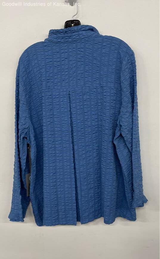 Habitat Blue Textured Button Down Long Sleeve - Size XL image number 6