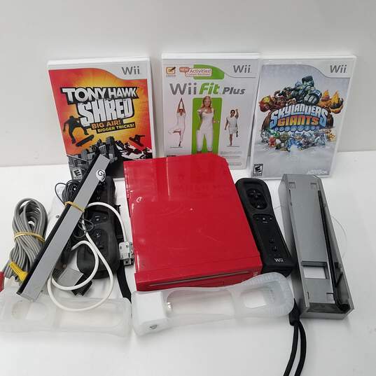 Nintendo Wii Home Console W/Accessories (Untested) image number 1