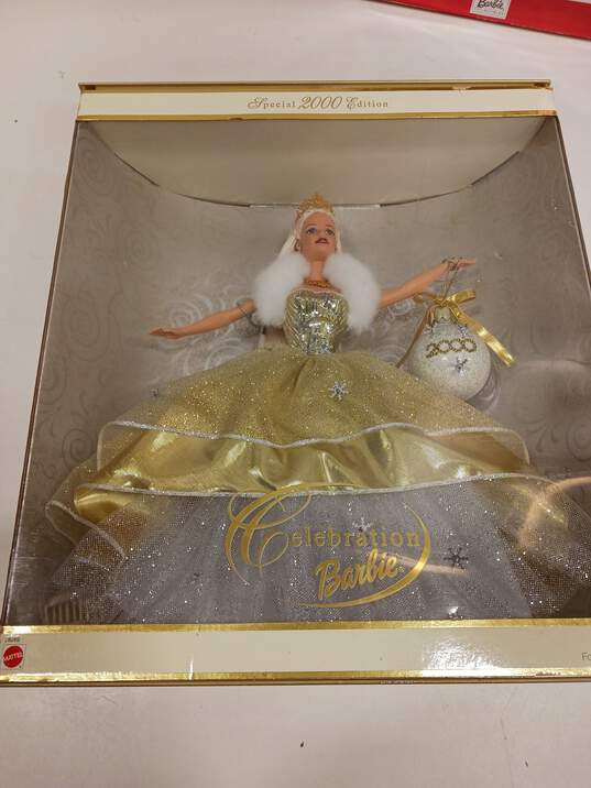 Bundle of 2 Vintage 2000 Collectors Edition Holiday Barbie Dolls NIB image number 2