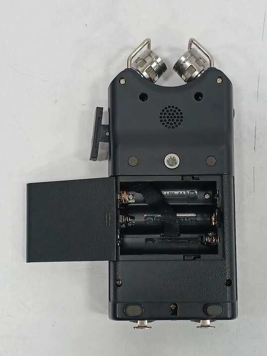 TASCAM Dr-40x PCM Hand Recorder image number 6