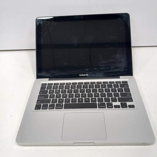 Apple 13-Inch Mid-2012 Mac Book Pro image number 2