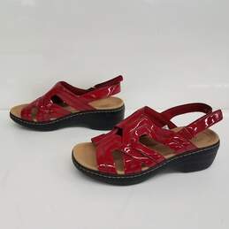 Clarks Collection Red Patent Leather Wedge Sandals IOB Size 7 alternative image