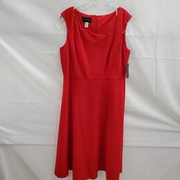 Donna Morgan Red Sleeveless Zip Back Dress NWT Size 16