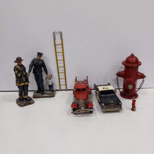 Bundle of Firefighter Statuettes image number 1