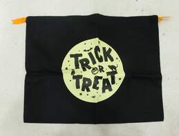 Harveys Halloween Trick Or Treat Glow In The Dark Dust Bag w/ Pumpkin Shopper Tote & Sticker alternative image