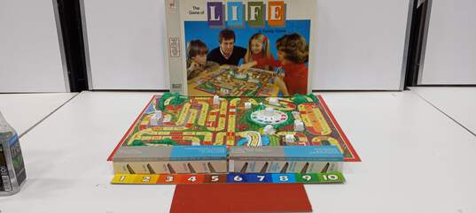 Vintage 1977 Life Board Game image number 1