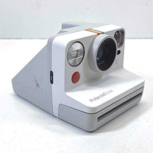Polaroid NOW I-Type Instant Camera image number 1