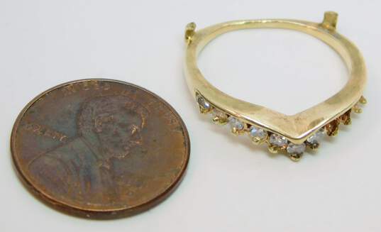 14K Yellow Gold 0.21 CTTW Diamond Ring- For Scrap Or Repair 2.1g image number 6