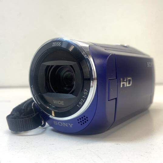 Sony Handycam HDR-CX240 HD Camcorder image number 7