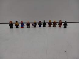 Bundle of 11 Lego Minifigures Marvel