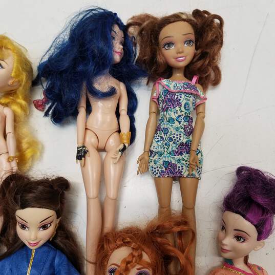 Disney Descendants Dolls, Photos don't belong to me c: I ju…