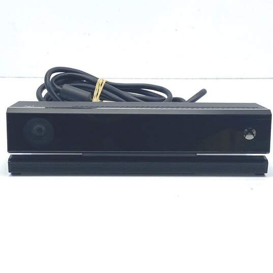 Microsoft Kinect Sensor for Xbox One Console W/ Games image number 2