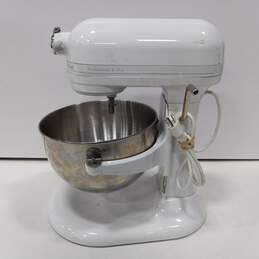 Kitchen Aid Professional 5 Plus White Mixer w/Bowl & Accessories alternative image