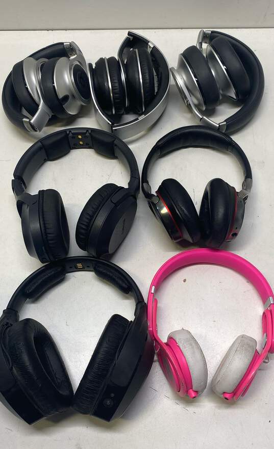 Assorted Audio Headphones Bundle Lot of 7 for Parts / Repair image number 1