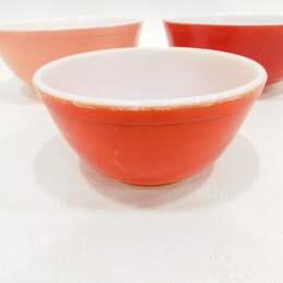 Vintage Pyrex Pink & Red Mixing Bowls 4 Qt. & 1.5 Qt. alternative image