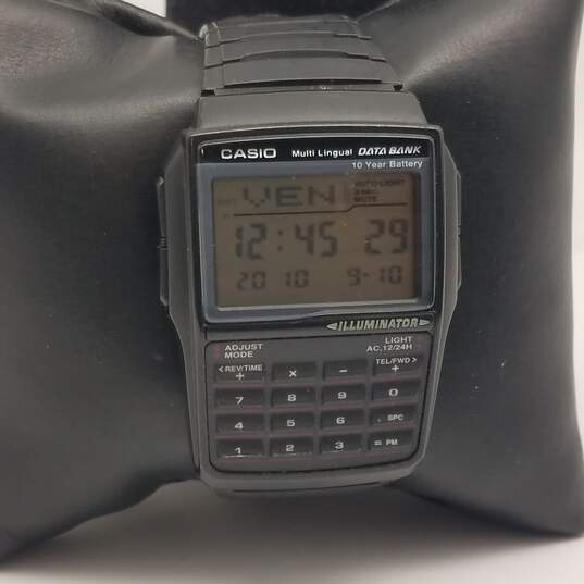 Casio BBC 32 36mm Multi Lingual Data Bank Calculator Watch 33g image number 1