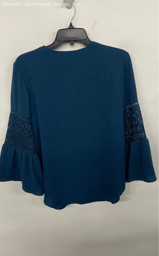 roz & ALI Blue Long Sleeve - Size M image number 2