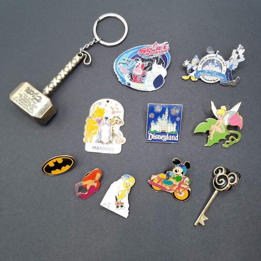 Disney, Warner Bros, Marvel, and DC Collectors Pins, Charm, and keychain Bundle image number 1
