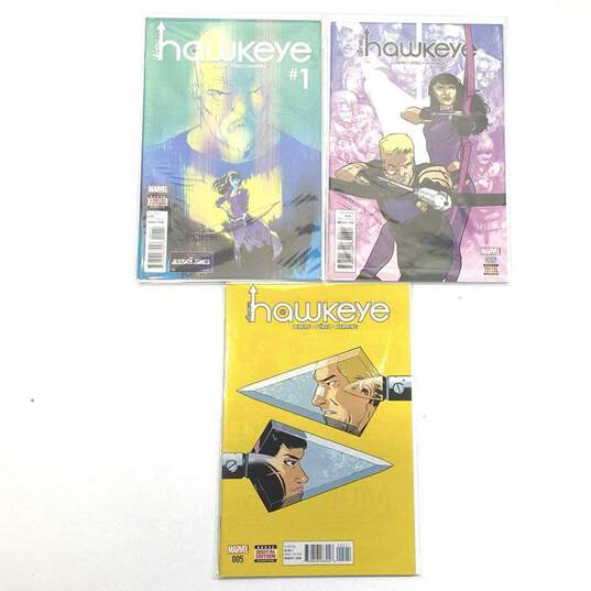 Marvel Hawkeye Comic Books image number 5