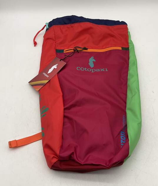 Cotopaxi Luzon 18L Daypack W/3-PK Bombas Hiking Socks Womens Size Large image number 2