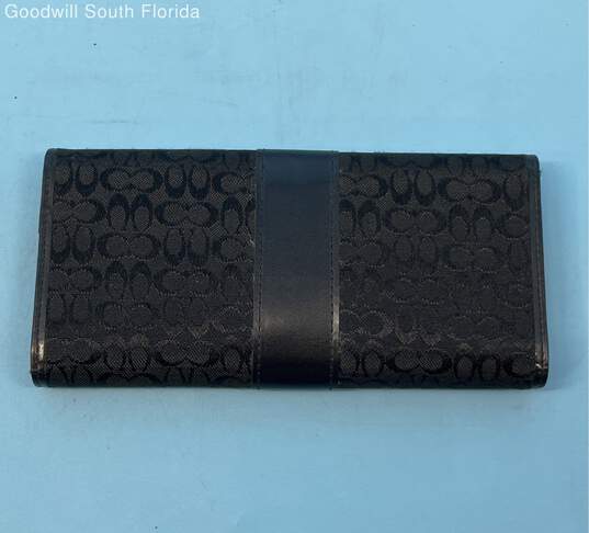 Coach Women Black Wallet image number 2