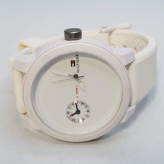 Tommy Hilfiger 42mm Men's Cool Sport White Silicone Watch 52.0g image number 6