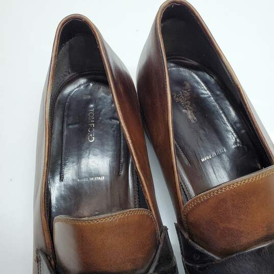 Authenticated Tom Ford Elkan Brown Leather Twist Strap Loafers Men's Size 11 image number 7