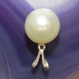 14K White Gold Blue Topaz Accent Pearl Pendant alternative image