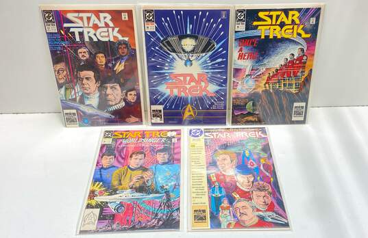 DC Star Trek Comic Book Assortment image number 4