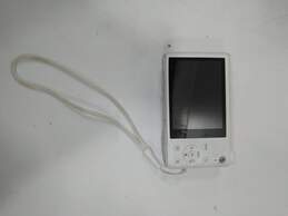 White Samsung Compact Camera alternative image