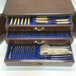 T. Turner Co. Encore Flatware 105 Piece Silver Plate Mid Century Service Set alternative image