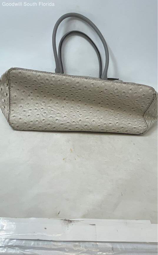 G By Guess Womens Gray Ostrich Embossed Leather Snap Shoulder Tote Bag image number 4