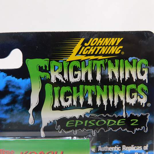 WHITE LIGHTNING THE MUNSTERS KOACH JOHNNY LIGHTNING FRIGHTNING LIGHTNINGS 1:64 image number 5