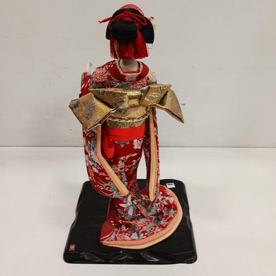 Vintage Japanese Geisha Doll image number 3